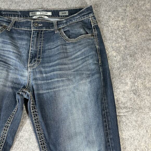 BKE Jeans Men’s Size 36x31 Blue Tyler Straight Leg Stretch Denim 5 Pocket Casual - Picture 2 of 13